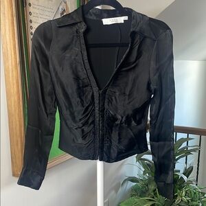 Astr Black Shannon Fitted Ruched Blouse Size XS